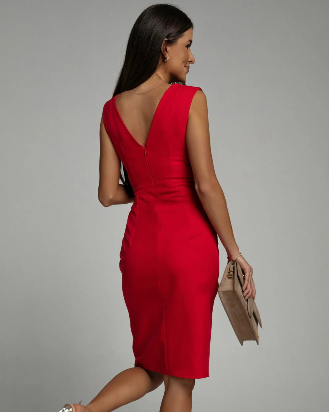 Adriana™ — Elegante vestido drapeado con corte que realza la figura