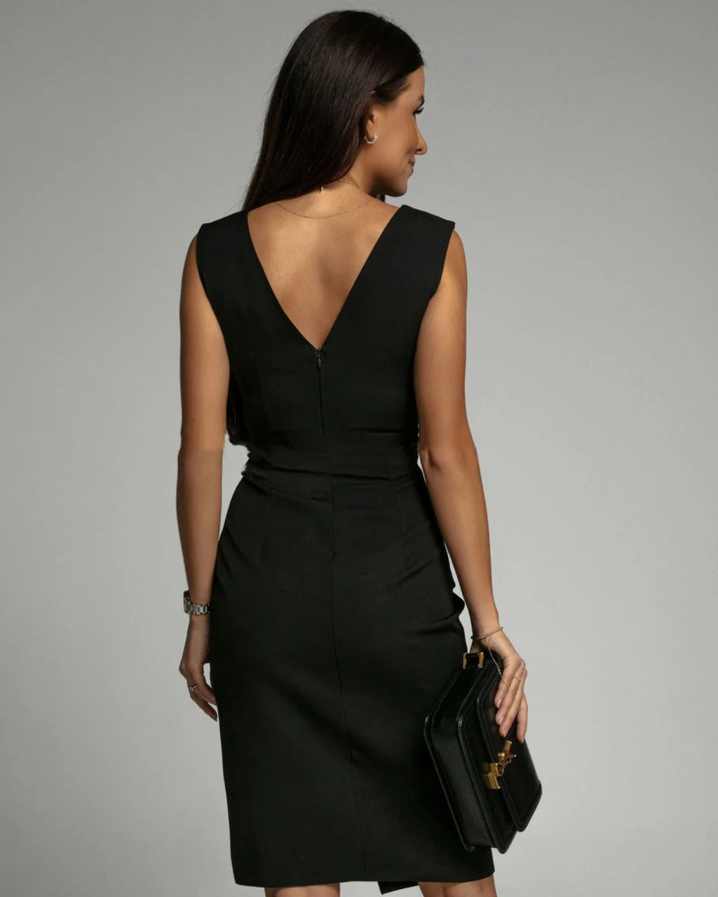 Adriana™ — Elegante vestido drapeado con corte que realza la figura